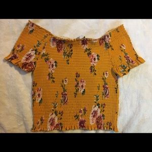 Yellow flowery top